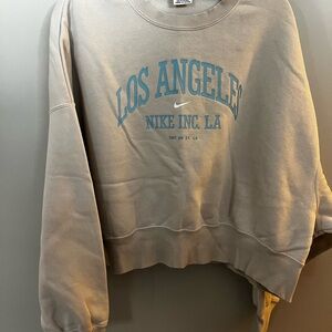 Nike Women's Beige Los Angeles Sweatshirt